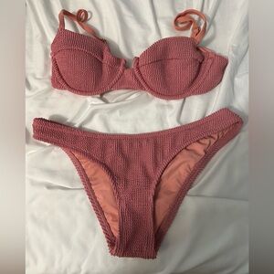 NWOT Dippin Daisy’s Women's Pink Textured Bikini Set